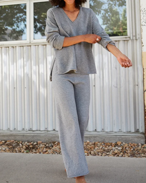 Lounge | Pants + Shorts*Outerknown Stowaway Pant Heathergrey